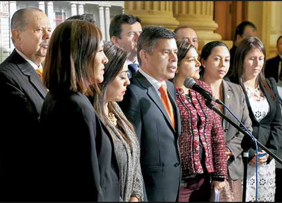 Captura de pantalla 2017-03-14 a las 3.58.00 p.m.