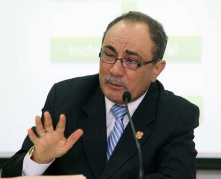 030380-foto-educacion-desarrollo-idel-vexler-talledo