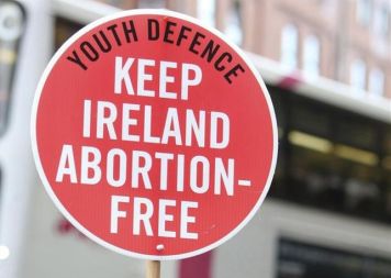 Justicia-norirlandesa-aborto-derechos-humanos_EDIIMA20151130_0436_21