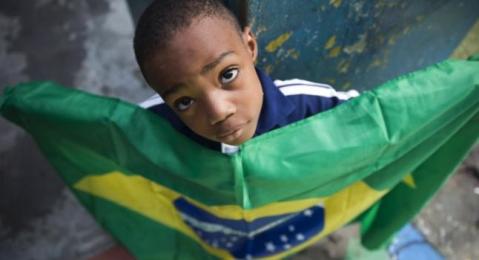 AP464742716124-676x450