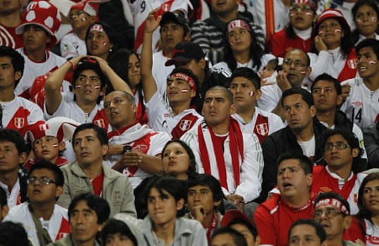 HINCHA-PERU