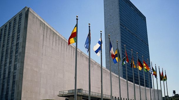 UN-bldg.jpg
