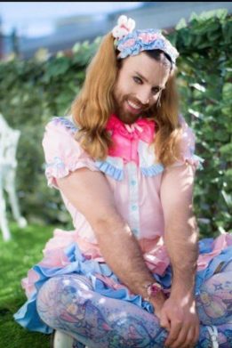 Screen-Shot-2016-08-26-at-4-1-600x900